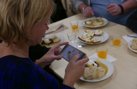 Rodičovské rande ve školní jídelně